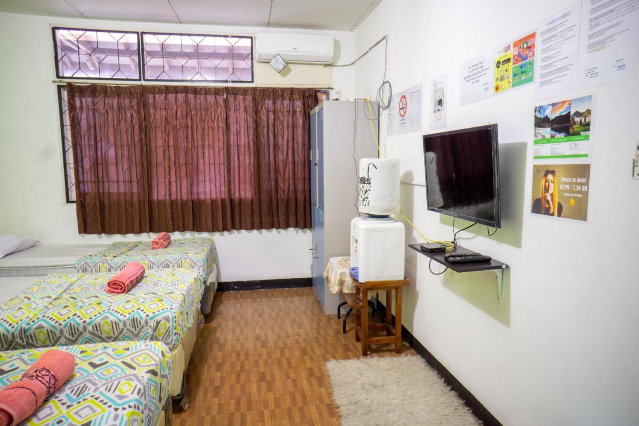 Zenrra Backpacker Hostel Bandung Buitenkant foto