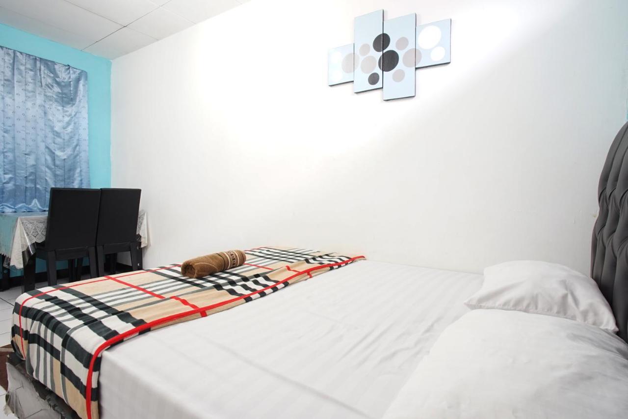 Zenrra Backpacker Hostel Bandung Buitenkant foto